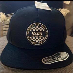 Boys vans hat NWT